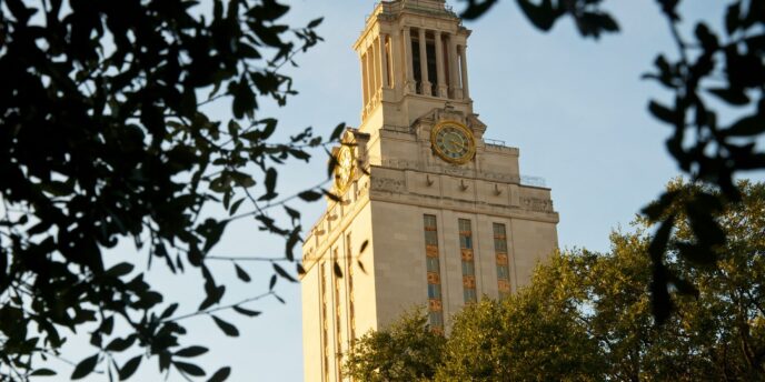 How to Write the UT Austin Supplemental Essays 2024–2025